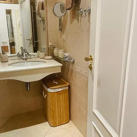 Flores Garden Sea View With Balcony 체르노모레츠