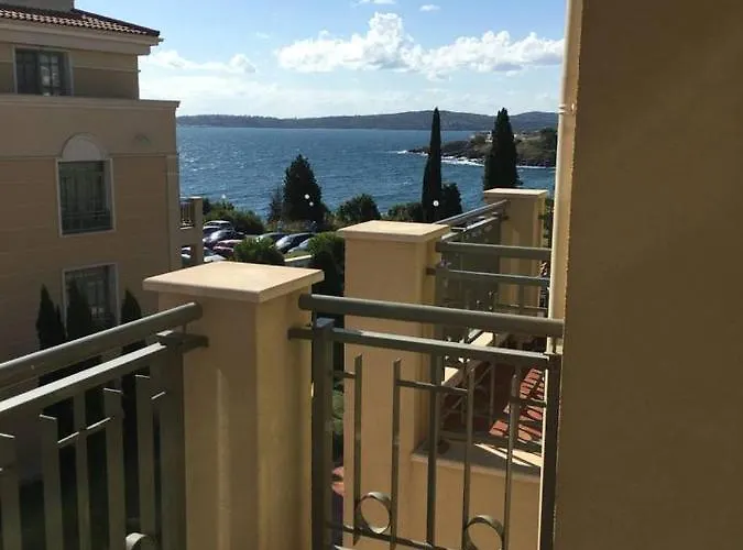 Apartment Flores Garden Sea View With Balcony